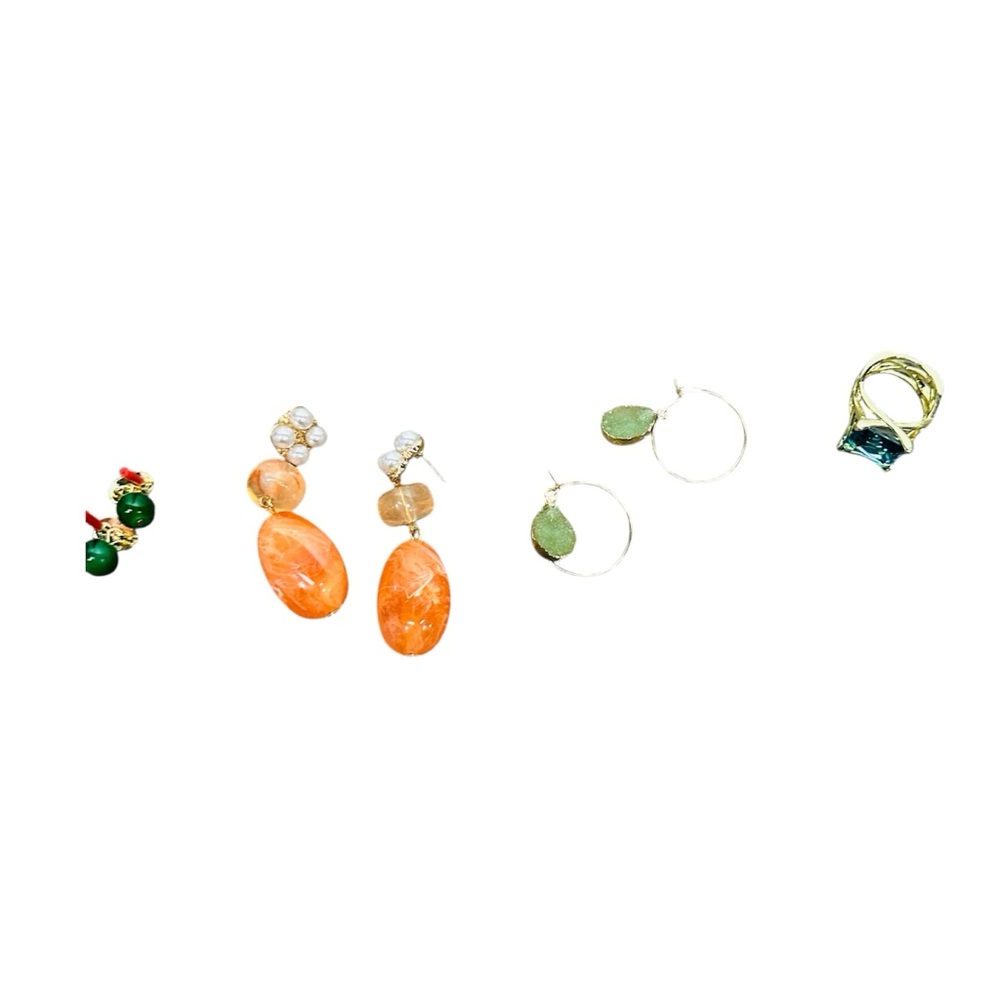 Vibrant Orange and Green Earrings 1 ring